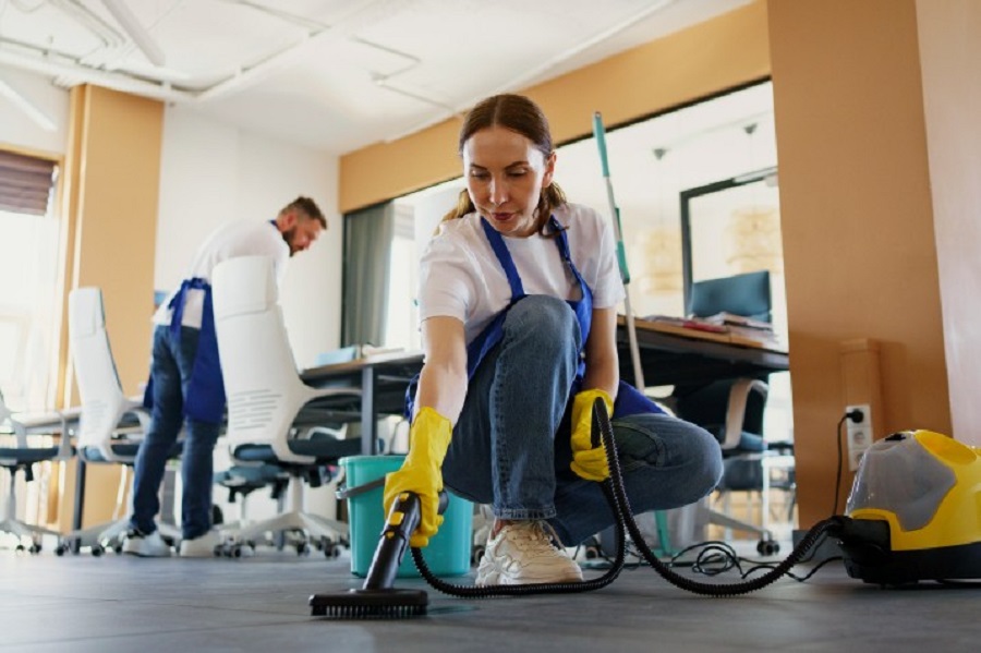 Why Detroit Businesses Trust Professional Industrial Cleaning Services