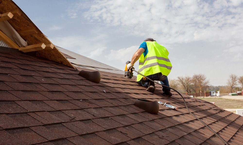 Hail Damage Roof Repair in Ham Lake, MN: A Homeowner’s Guide