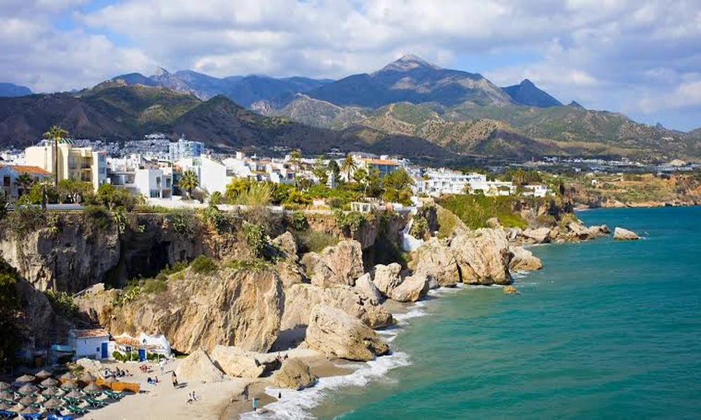 Finding Your Ideal Property on Spain’s Costa del Sol