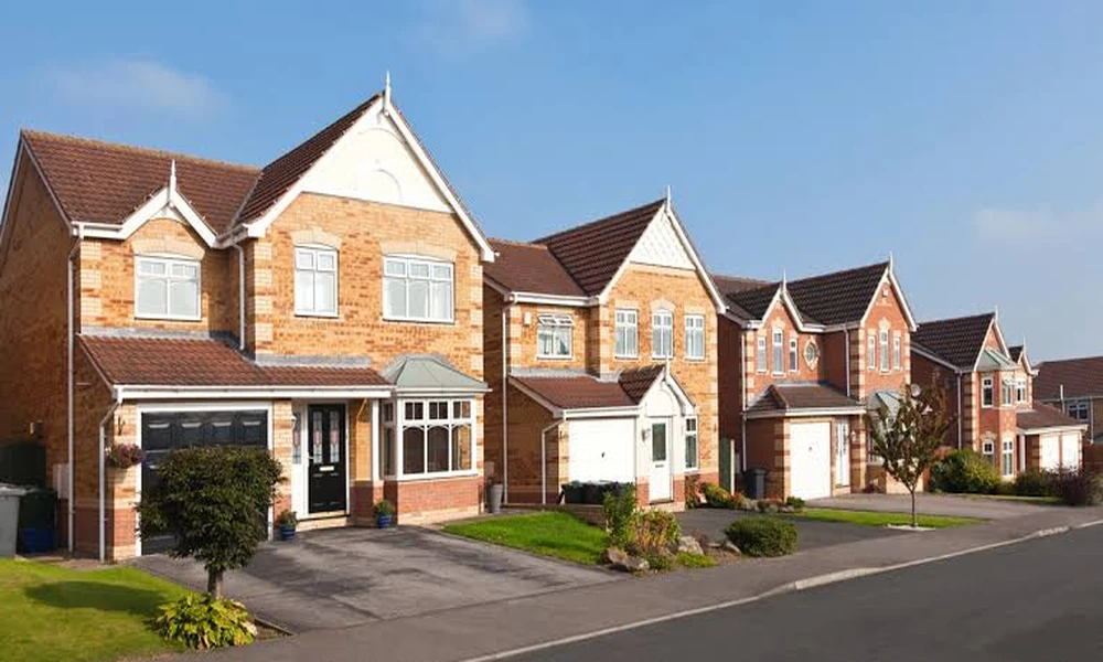 Warning Signs Your Roof Needs Immediate Professional Attention